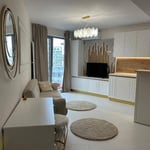 Аренда светлых 2-комнатных апартаментов, 40 м², район Мамая Норд, Констанца, Румыния